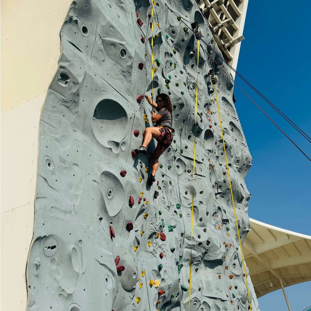 Meet your Posher, Michi